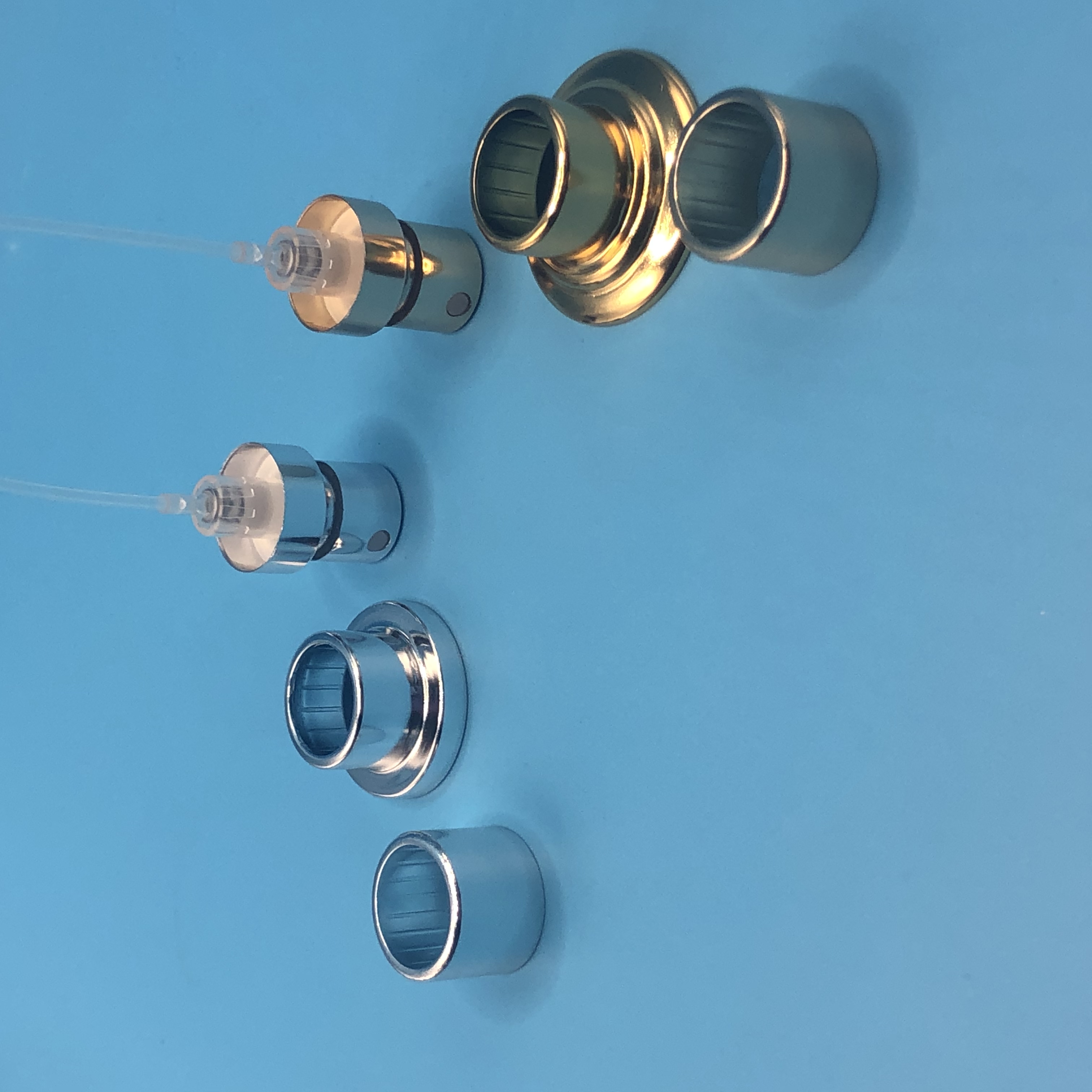 Profesyonel parfüm pompası püskürtücü hassasiyet parfüm zanaatkârları için dağıtım