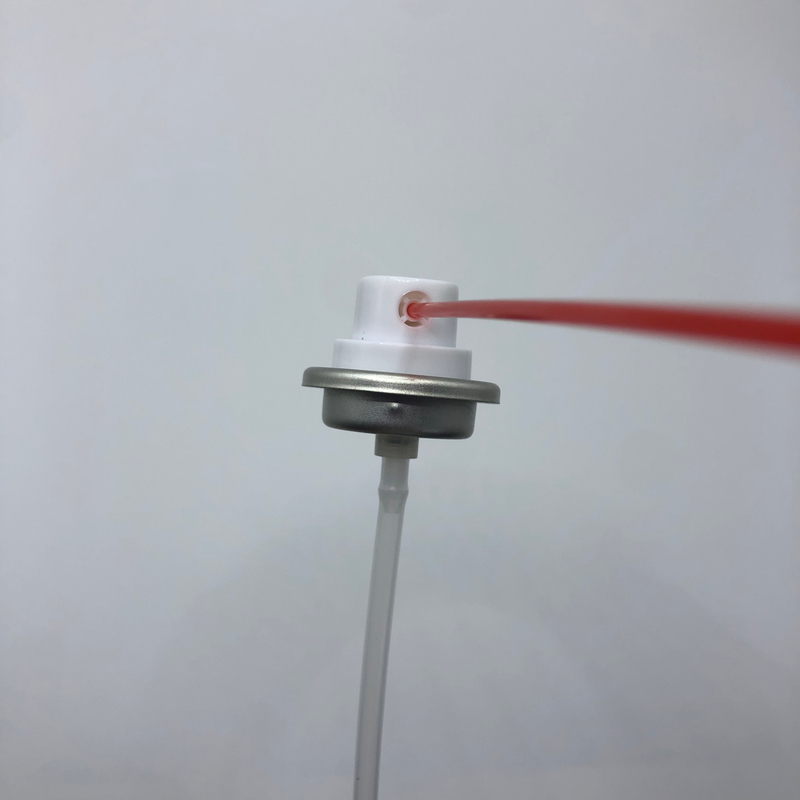 Kapsamlı motor bakımı için çok amaçlı karbüratör ve parçalar temizleyici çok yönlü çözüm